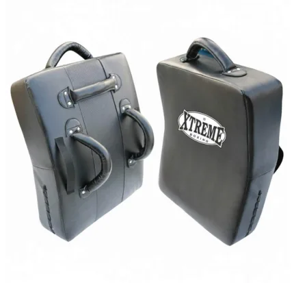 boxing kick shields001.jpg
