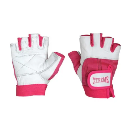 woman weightlifting gloves005.jpg
